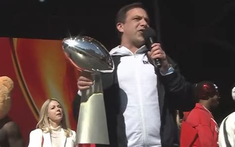 Chiefs secure big win before free agency with salary cap increase .